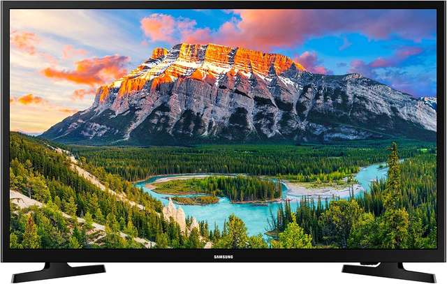  SAMSUNG 32-inch Class LED Smart FHD TV 1080P (UN32N5300AFXZA, 2018 Model), Black 